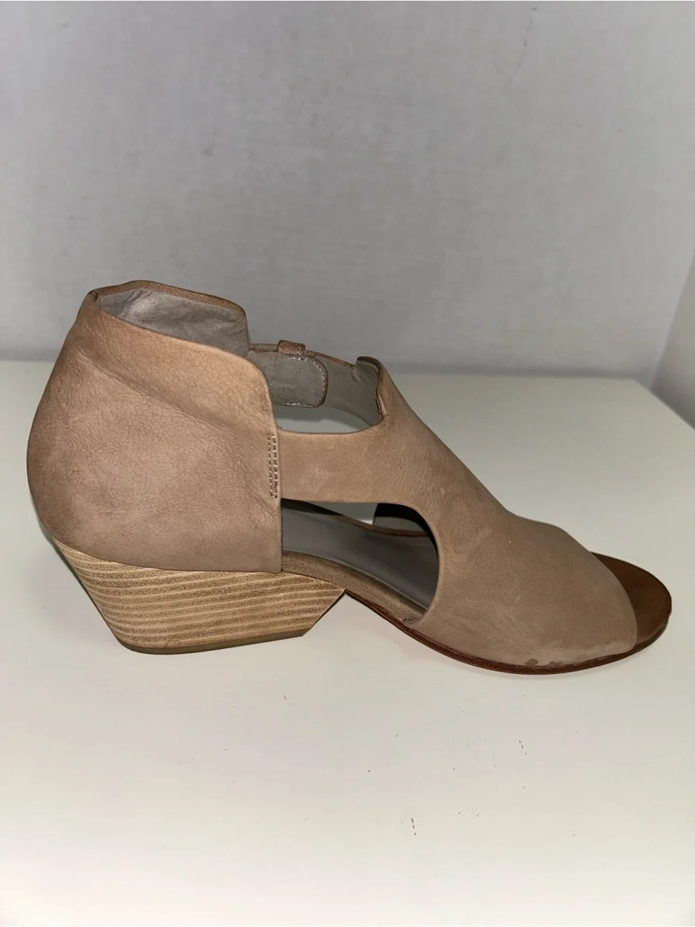 Eileen Fisher Tan Nubuck Peep Toe Cutout Wedge Heel Bootie Sandal